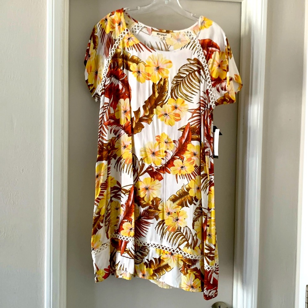 Rip curl summer dress size large.